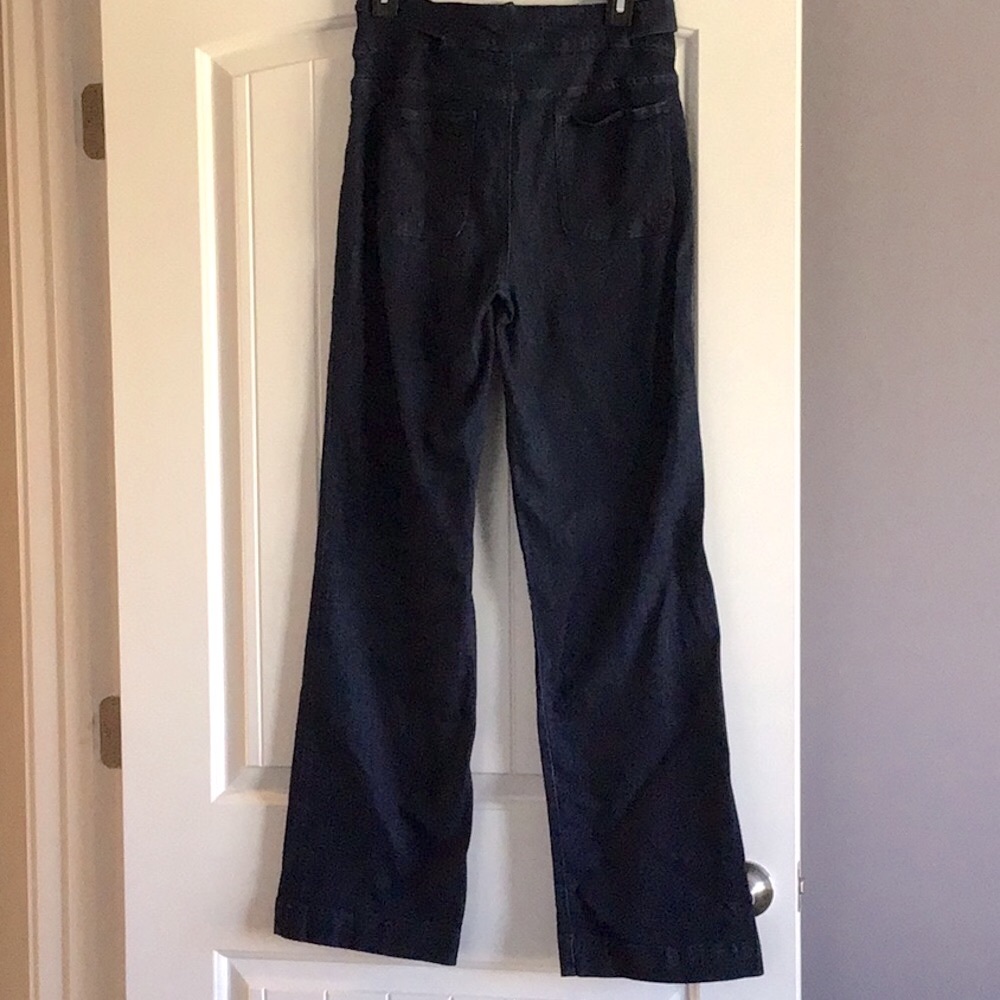 Jeans - Picture 6 of 8